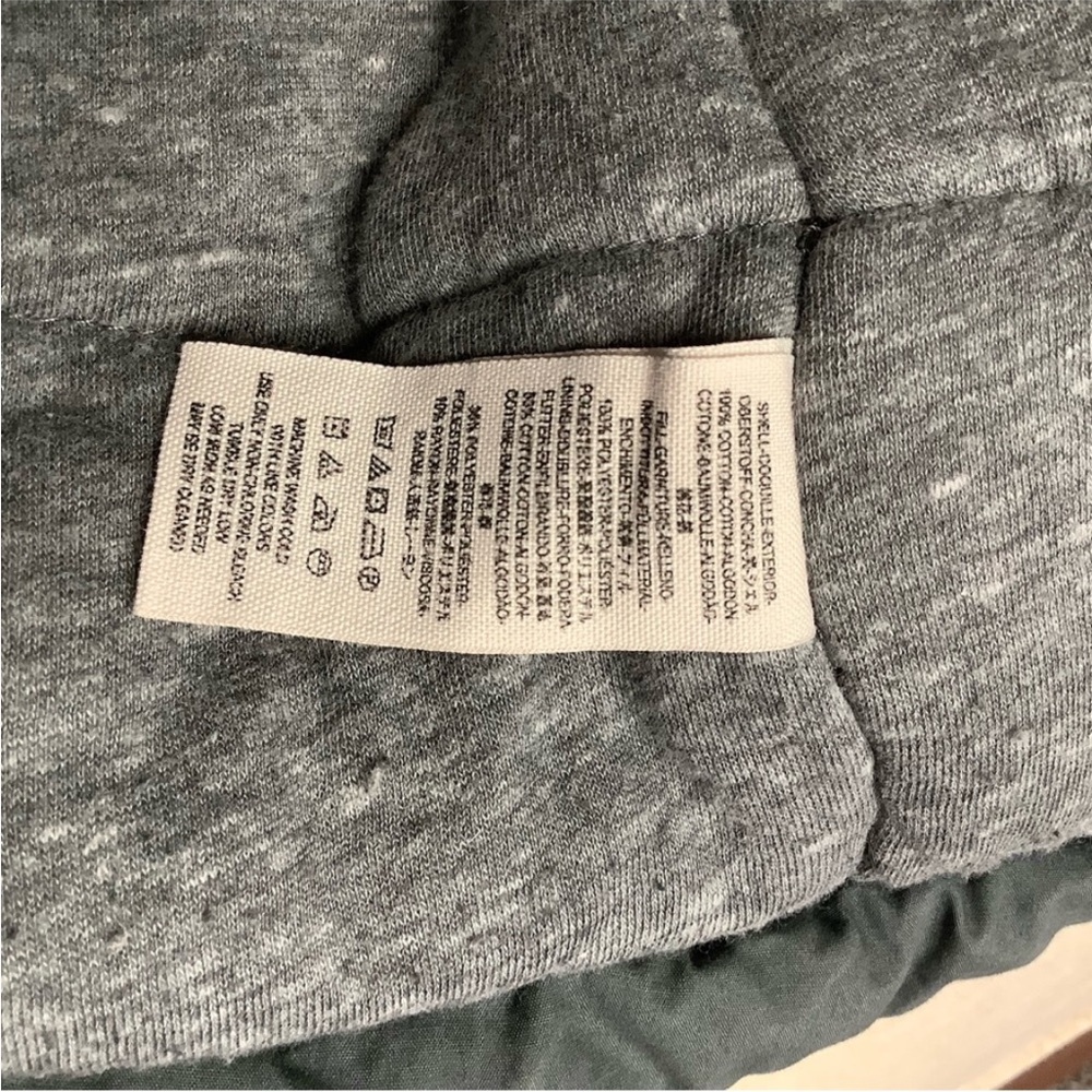 RARE Free People Shark Grey Pillow Puffer Vest Medium Retired Style - Picture 8 of 15